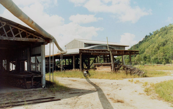 stratford heritage trail cairns